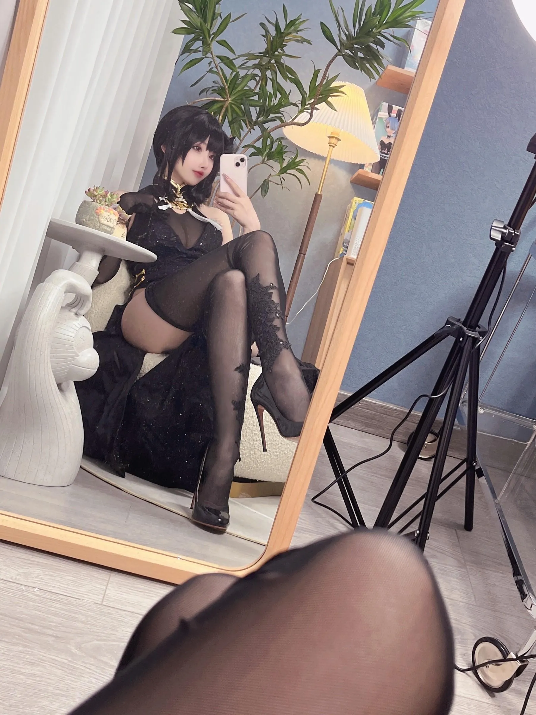 rioko凉凉子 – NO.93 镇海 自拍 [21P]插图5